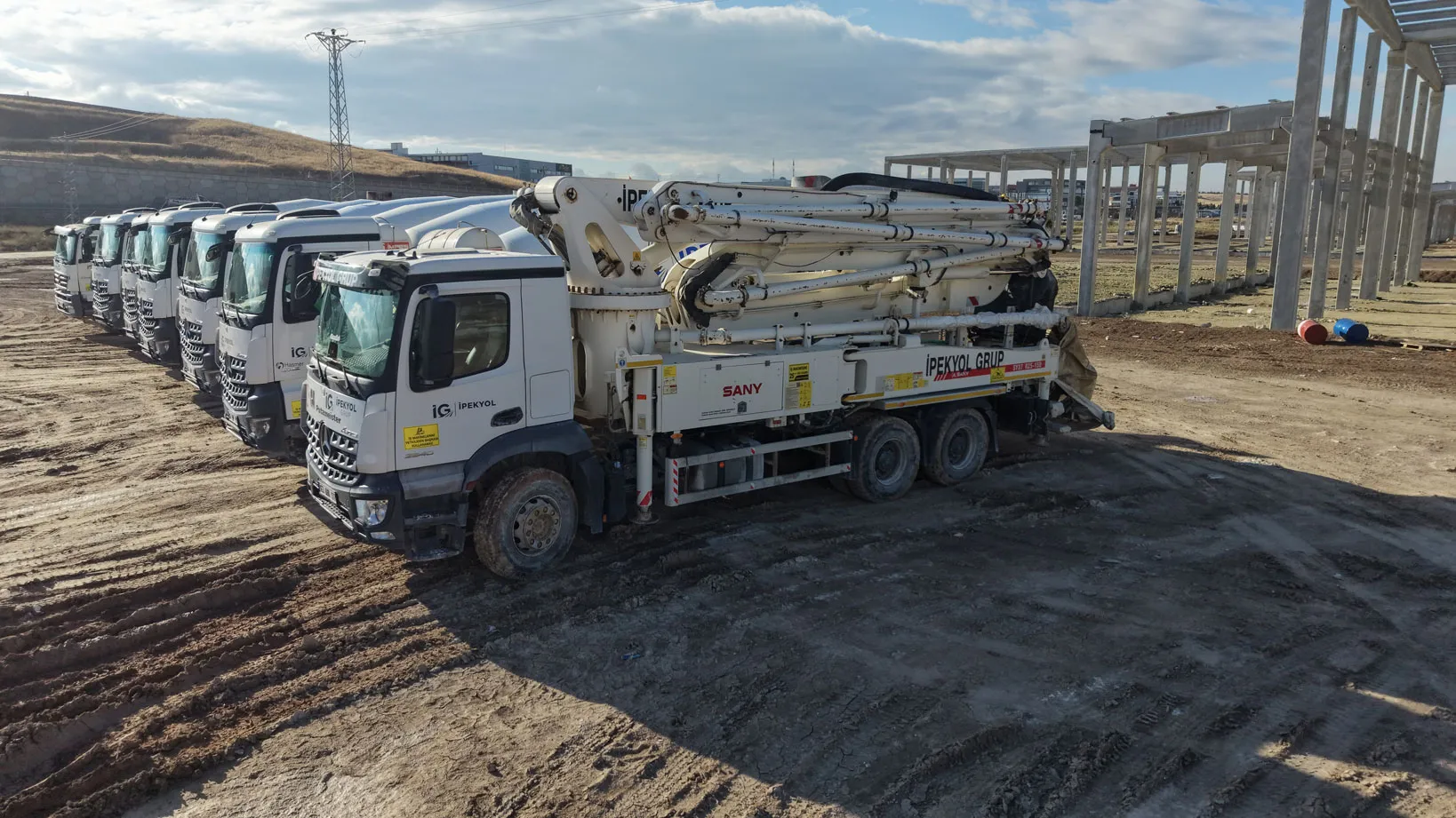  Beton Pompası