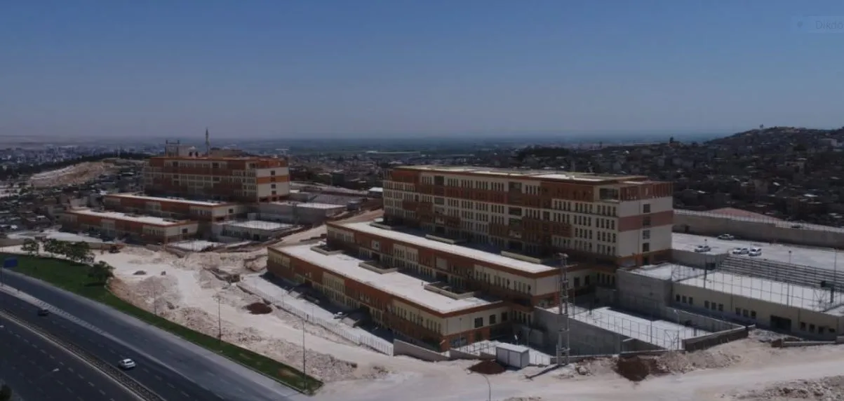 ŞANLIURFA İLİ EYYÜBİYE İLÇESİ BUHARA ORTAOKUL-İLKOKUL İNŞAATI İLE ALTYAPI VE ÇEVRE DÜZENLEME İNŞAATI YAPIM İŞİ