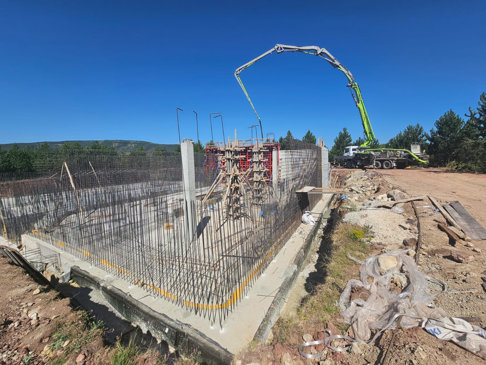 KARABÜK ESKİPAZAR İLÇESİ METAL VE METAL İHTİSAS ÜRÜNLERİ ORGANİZE SANAYİ BÖLGESİ ALTYAPI YAPIM İŞİ